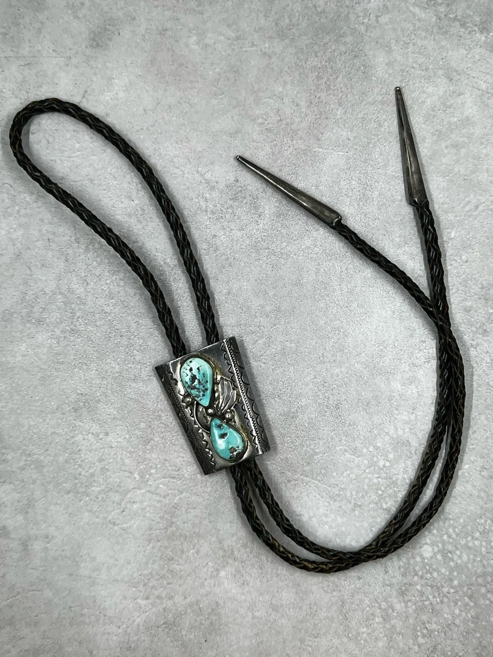 Vintage 1950’s-1960’s Turquoise & Silver Bolo Tie